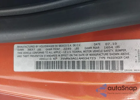 2010 Volkswagen New Beetle 2.5L Red Rock Edition z USA, uszkodzony, nr VIN 3VWRW3AG1AM034723